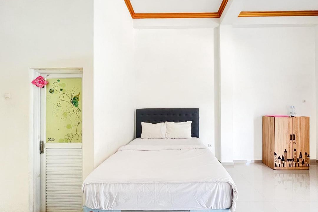 Photo of Bedroom in Temon