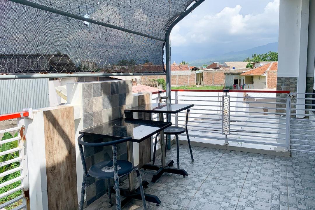Photo of Patio Balcony in Garut