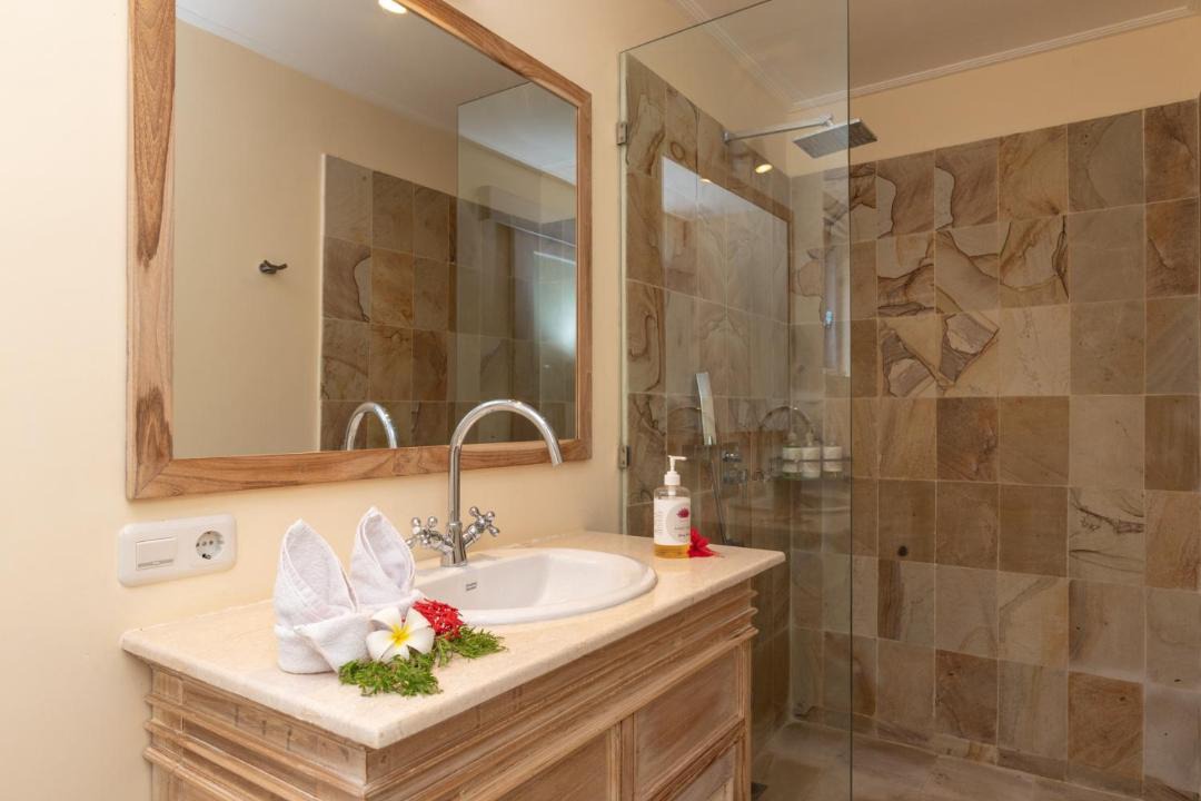 Photo of Bathroom in Dencarik
