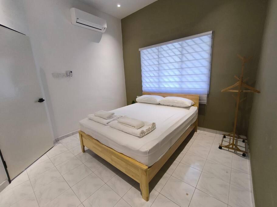 Photo of Bedroom in Batu Pahat