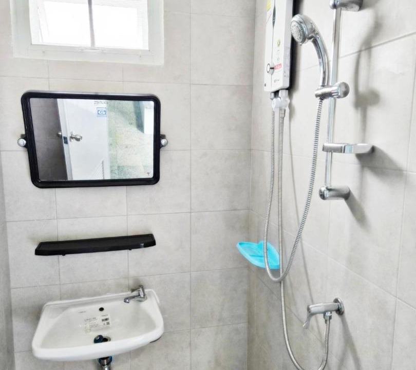 Photo of Bathroom in Mueang Samut Prakan District