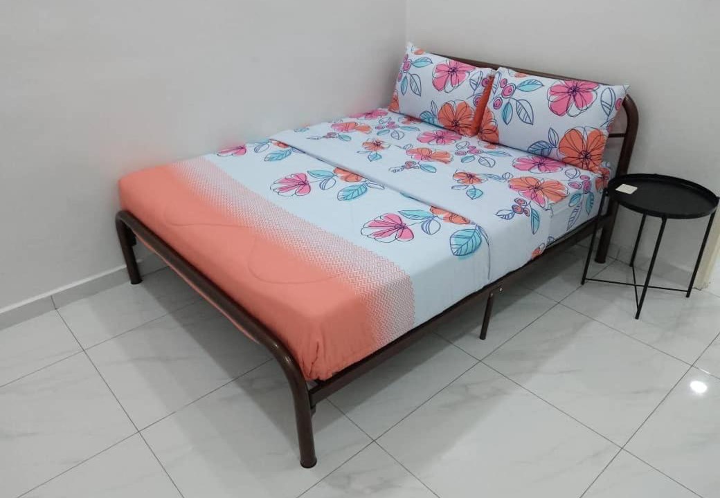 Photo of Bedroom in Batu Pahat