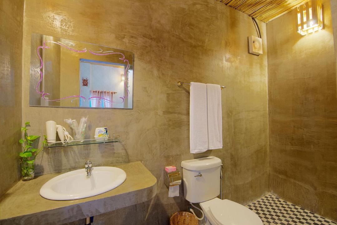 Photo of Bathroom in Sangkat Sla Kram