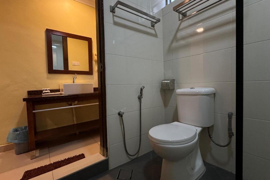 Photo of Bathroom in Parit Raja