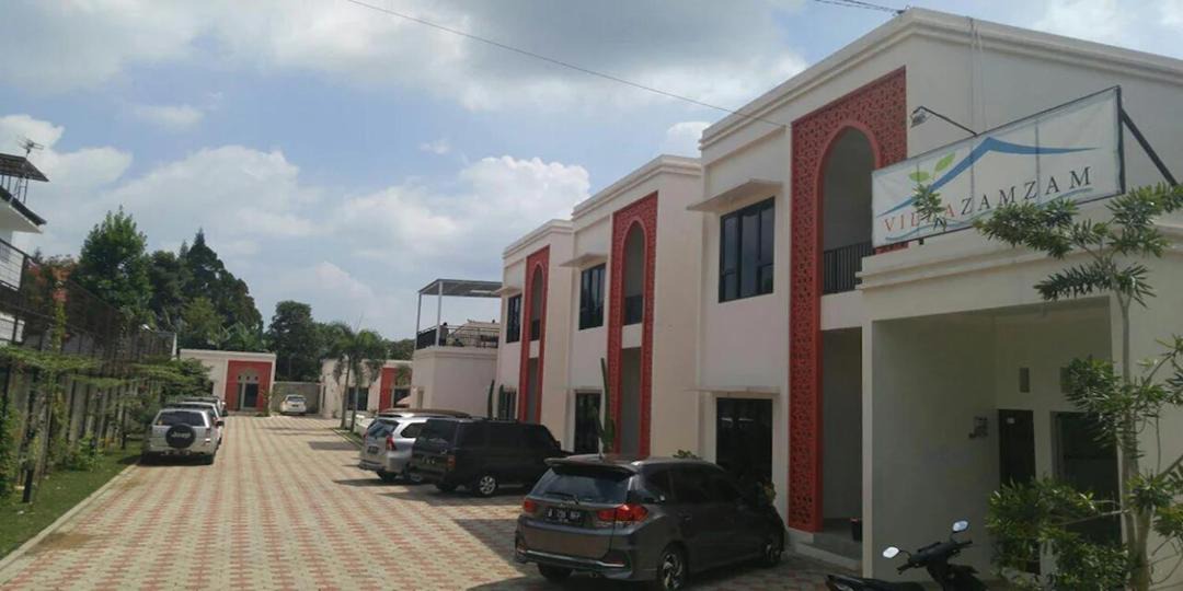 Photo of Buildings in Cisarua