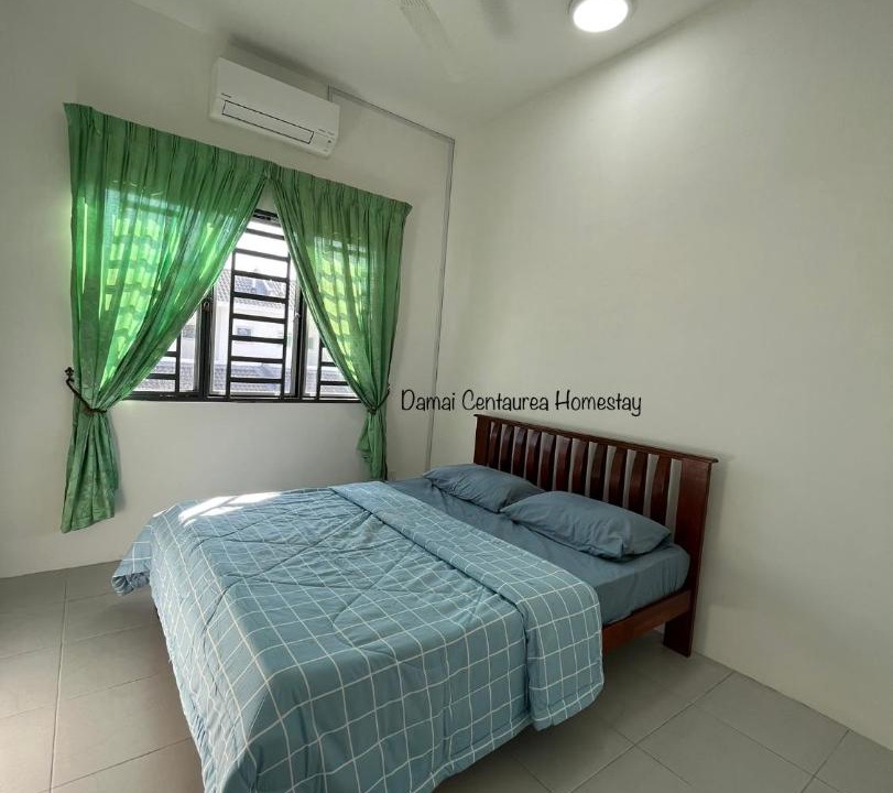 Photo of Bedroom in Perak Tengah District