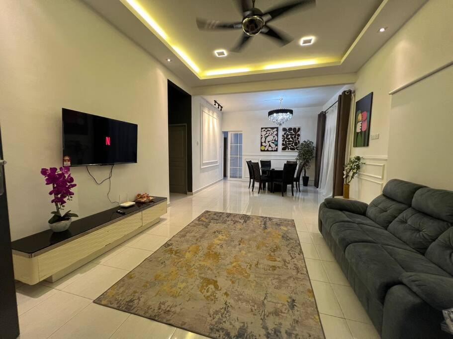 Photo of Livingroom in Sepang