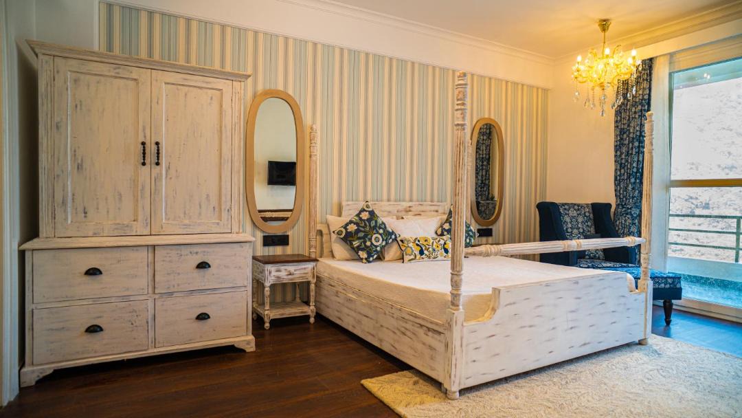 Photo of Bedroom in Tapovan