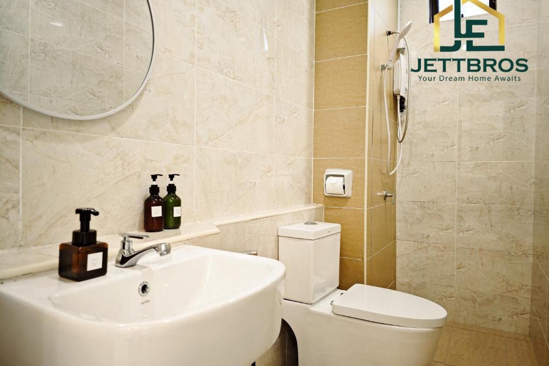 Photo of Bathroom in Kempas