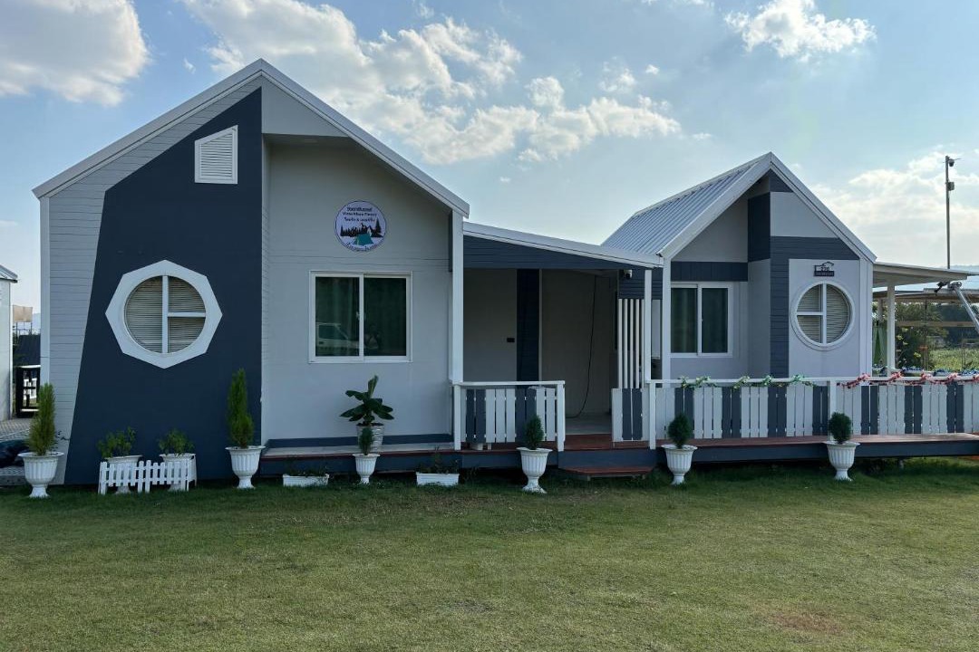 Photo of Buildings in Dan Chang