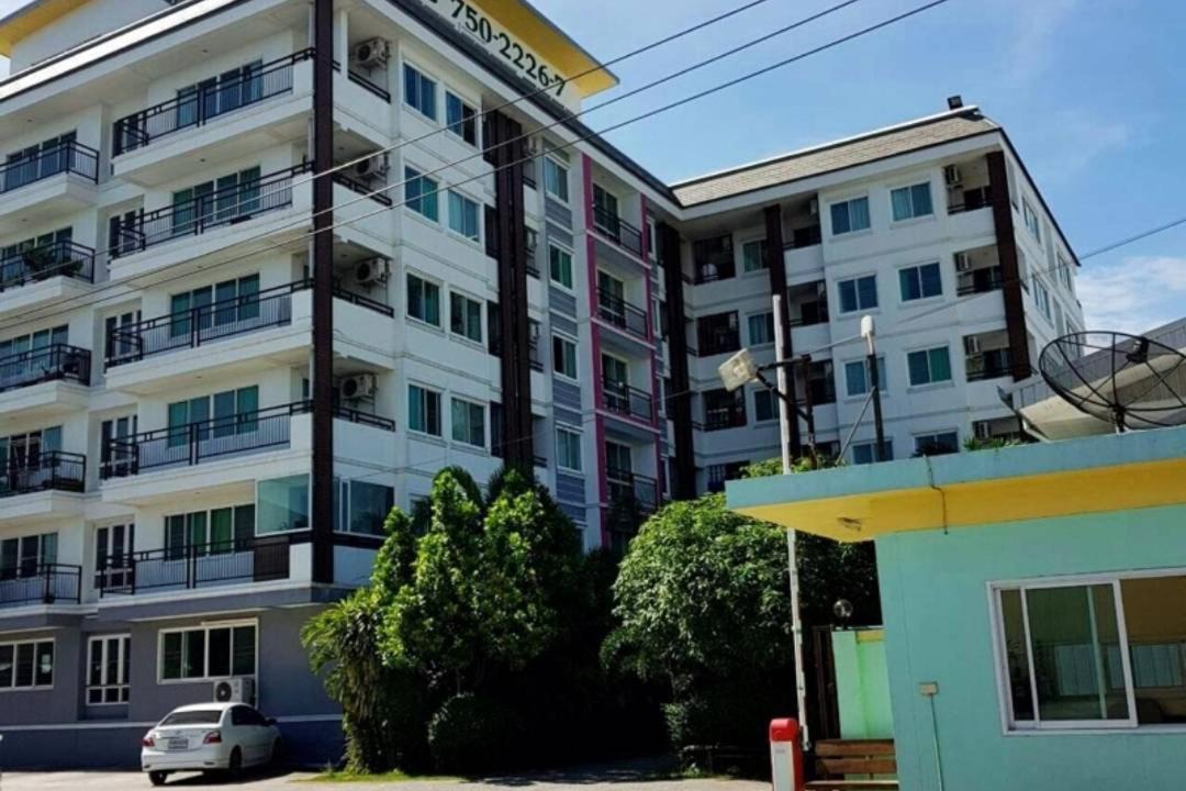 Photo of Buildings in Bang Phli