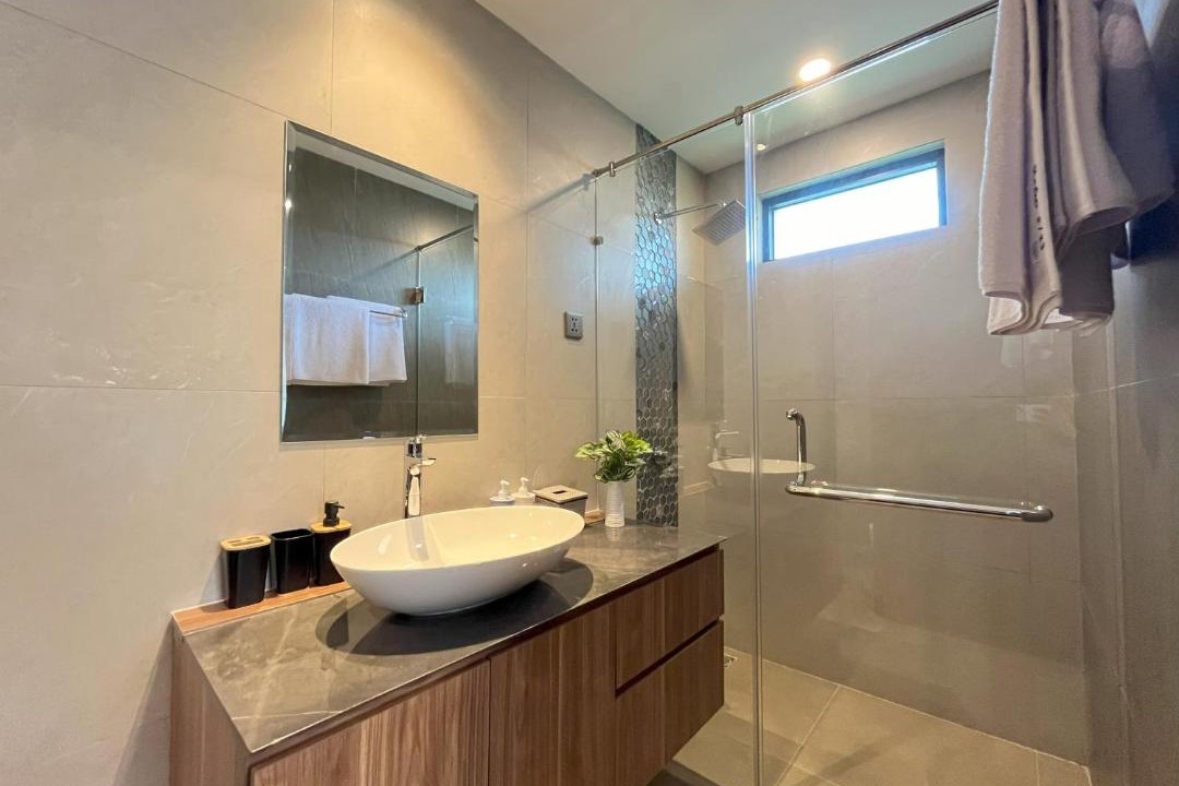 Photo of Bathroom in Mumbul