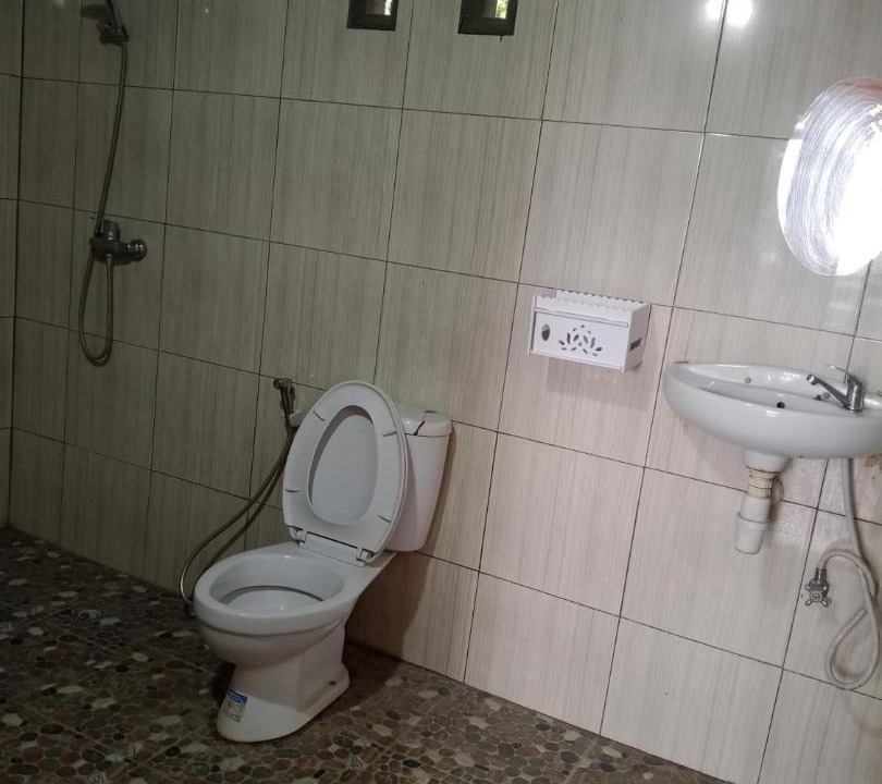 Photo of Bathroom in Bayan