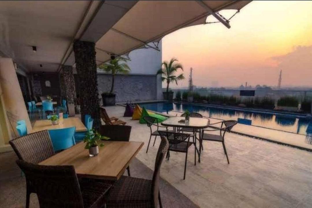 Photo of Patio Balcony in Siwalankerto