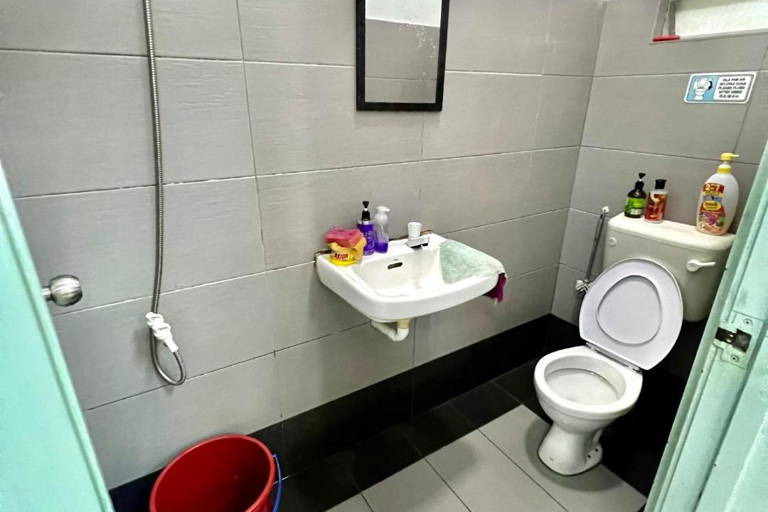 Photo of Bathroom in Pontian