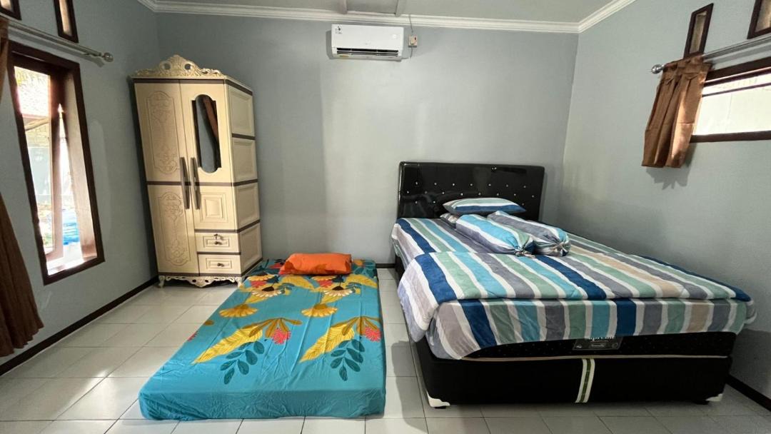 Photo of Bedroom in Batu Karas