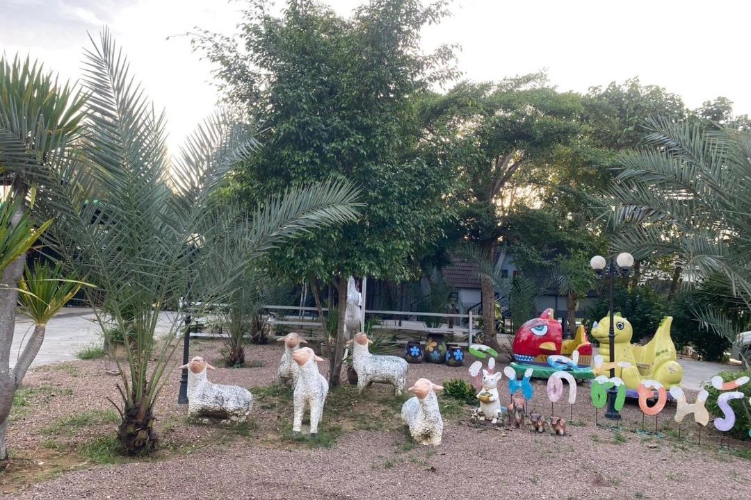Photo of Outdoor in Photharam