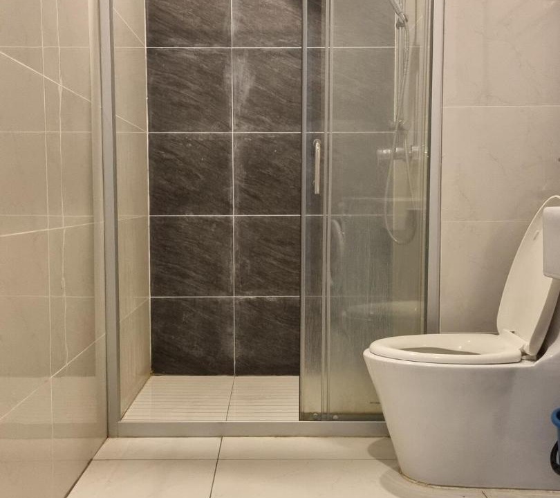 Photo of Bathroom in Central District