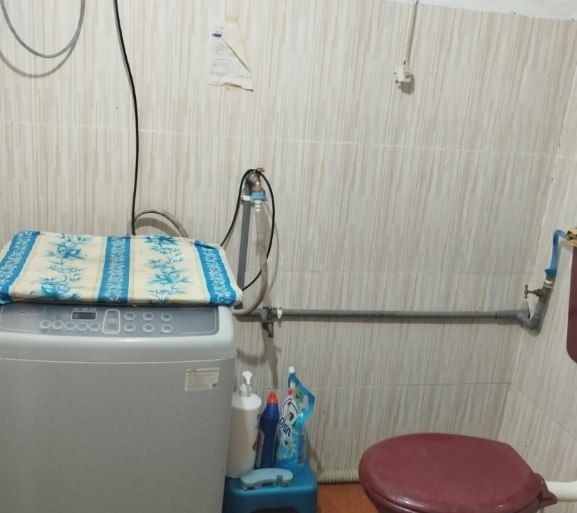 Photo of Bathroom in Karangan