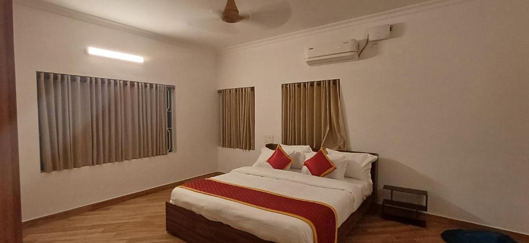 Photo of Bedroom in Nedumbassery
