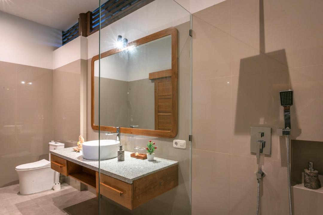 Photo of Bathroom in Kalisada