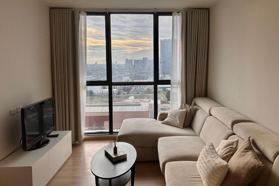 Photo of Livingroom in Khlong Kluea