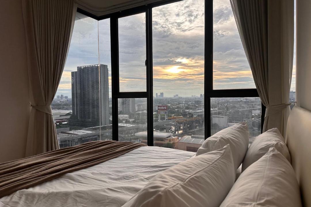 Photo of Bedroom in Khlong Kluea