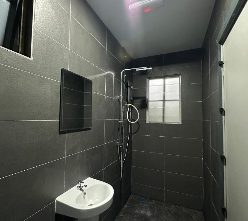 Photo of Bathroom in Tenghilan