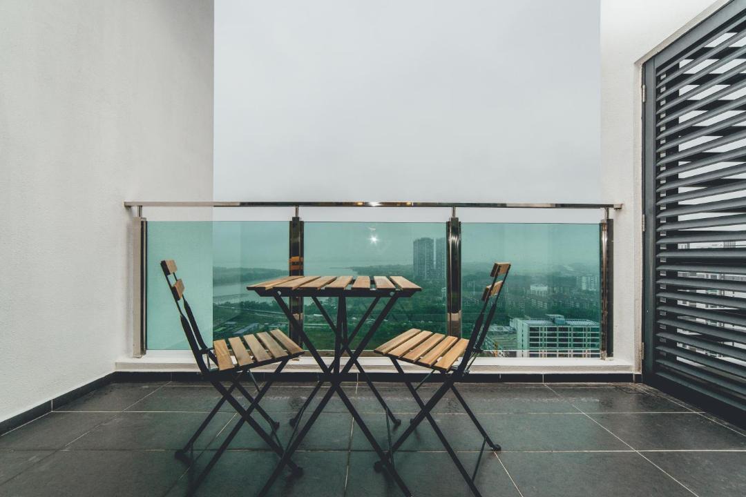 Photo of Patio Balcony in Central District