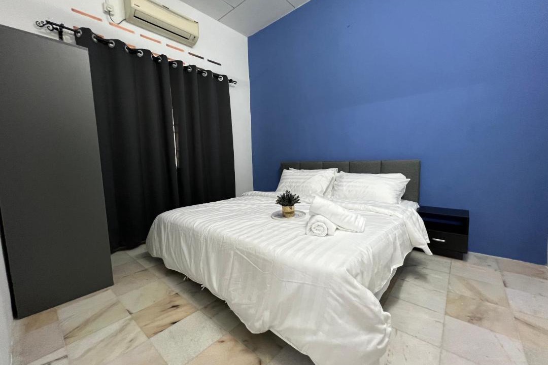 Photo of Bedroom in Hutan Melintang