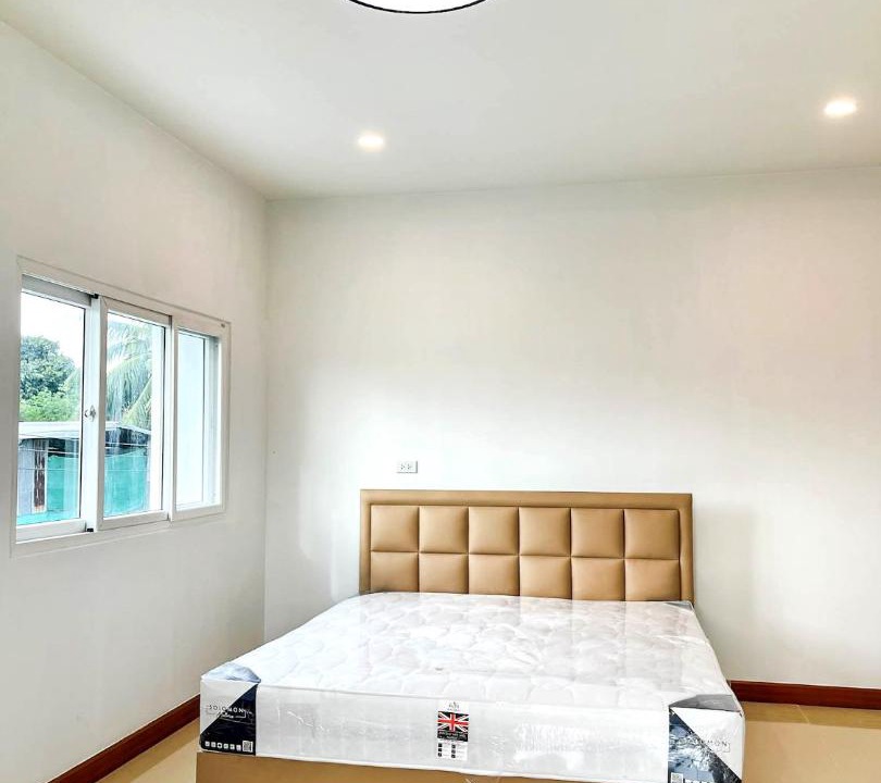 Photo of Bedroom in Bang Khae