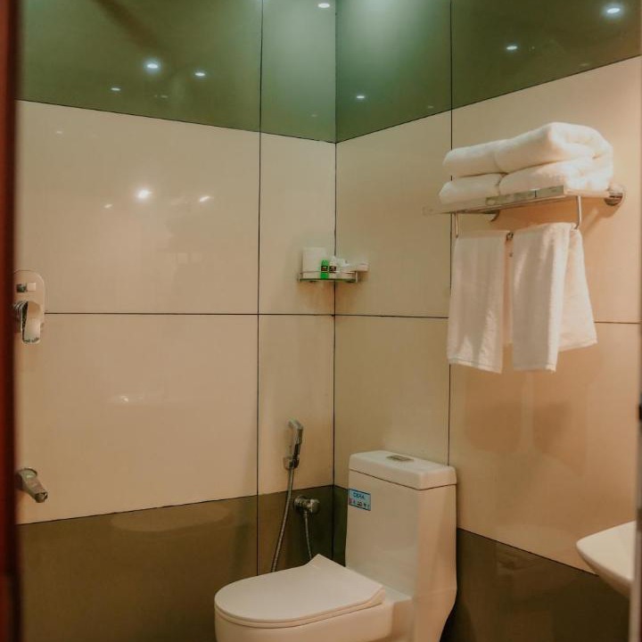 Photo of Bathroom in Kaloor