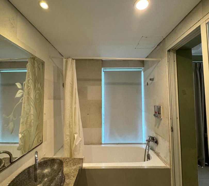 Photo of Bathroom in Mumbul