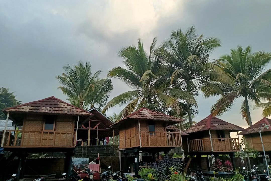 Photo of Others in Tetebatu