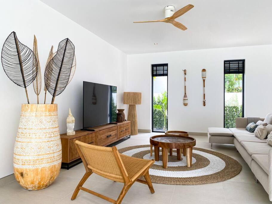 Photo of Livingroom in Thong Krut
