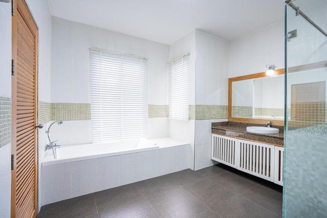 Photo of Bathroom in Bang Sare