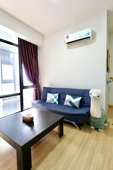 Photo of Livingroom in Tebrau