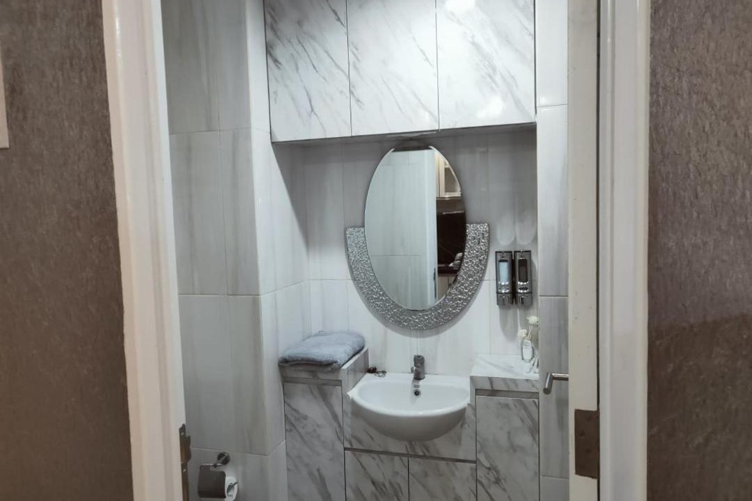 Photo of Bathroom in Biringkanya