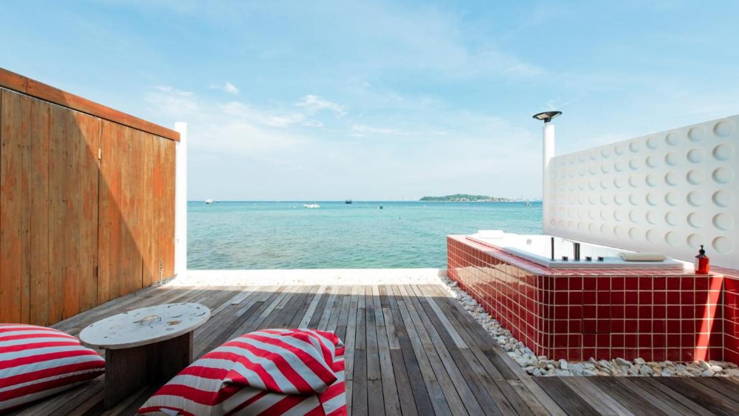 Photo of Others in Koh Lan