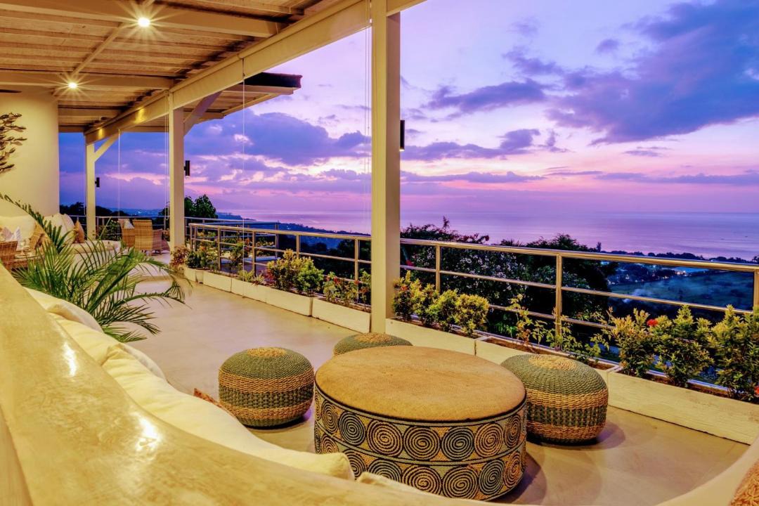 Photo of Patio Balcony in Temukus
