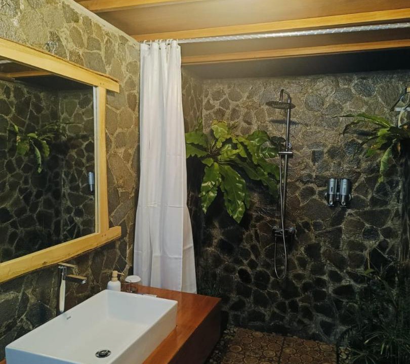 Photo of Bathroom in Moni