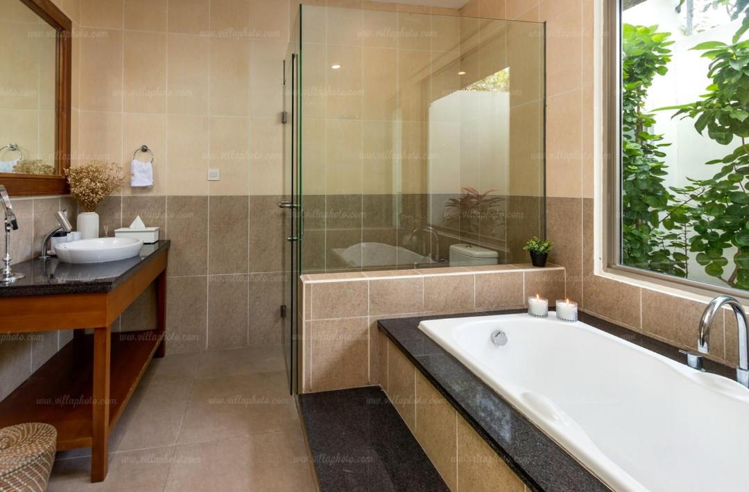 Photo of Bathroom in Mumbul