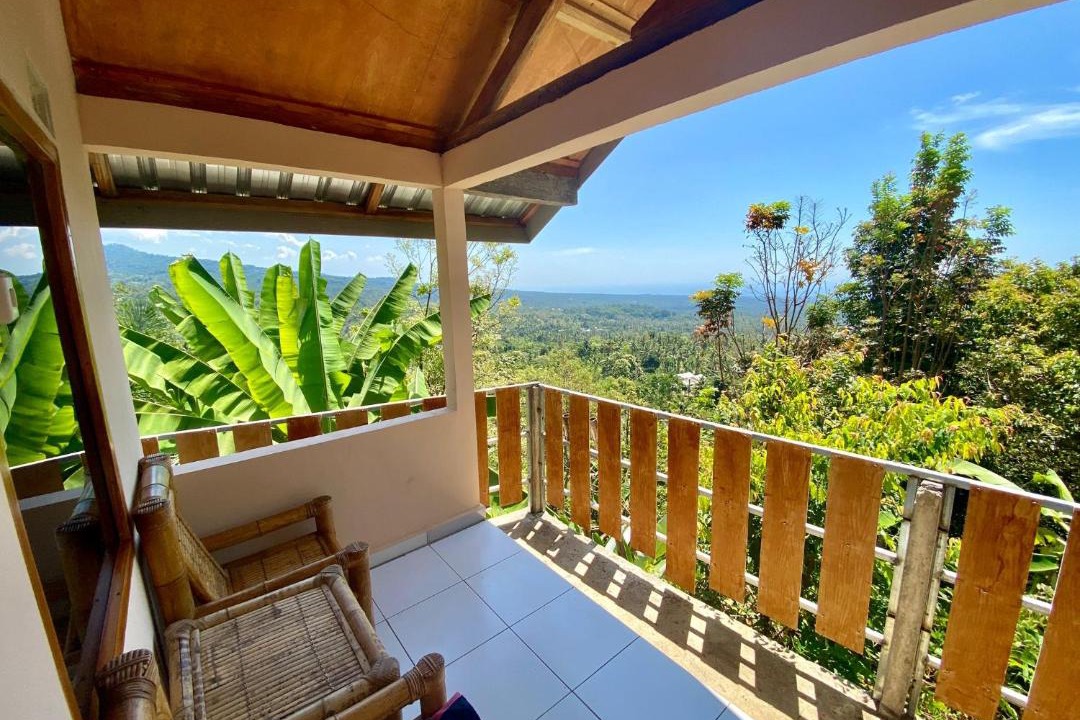 Photo of Patio Balcony in Bayan