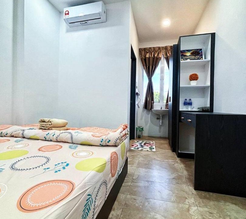 Photo of Bedroom in Durian Sebatang