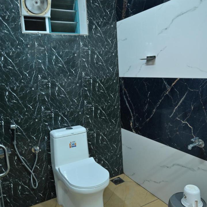 Photo of Bathroom in Thamaraparambu