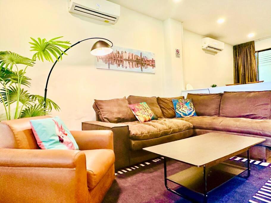 Photo of Livingroom in Khlong Toei