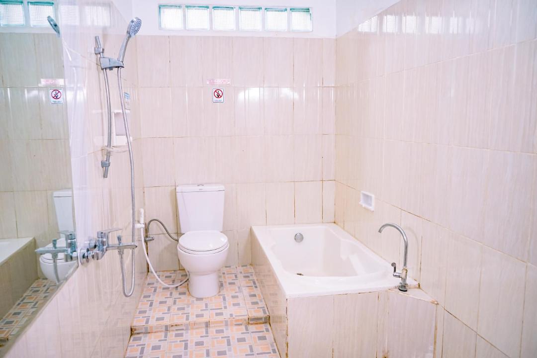 Photo of Bathroom in Sukaraja