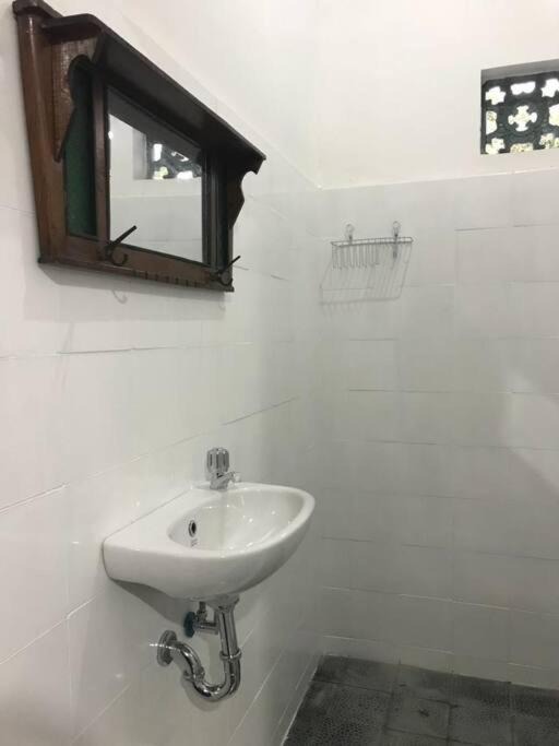 Photo of Bathroom in Bogor Tengah