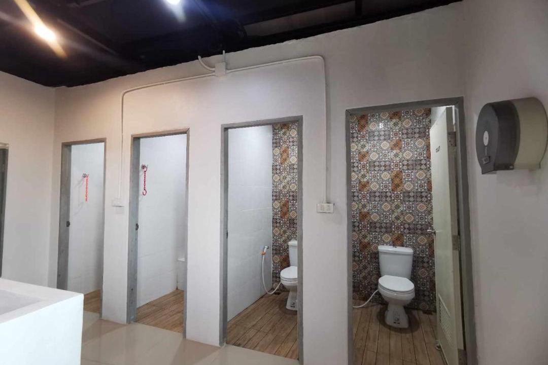 Photo of Bathroom in Pom Prap