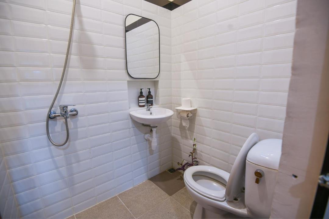 Photo of Bathroom in Dinoyo